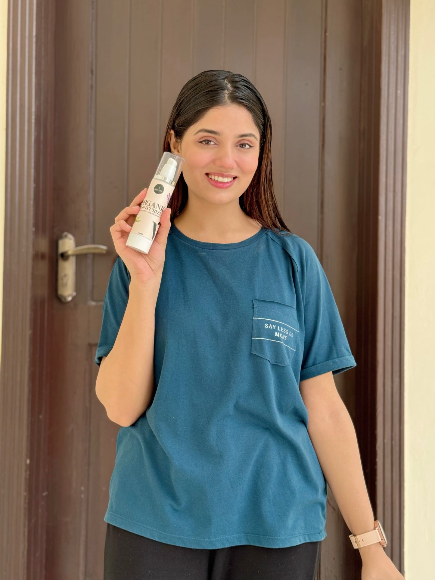 Organic Moisturizer – 100% Natural, Hydrating & Non-Greasy